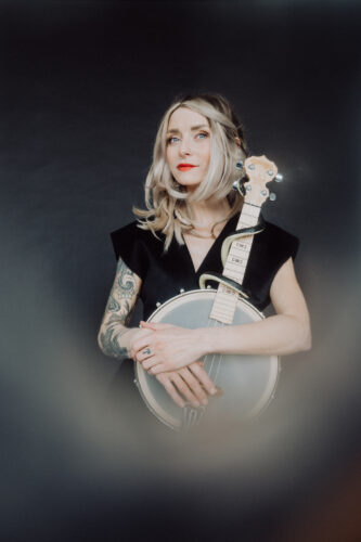 Sarah Lesch